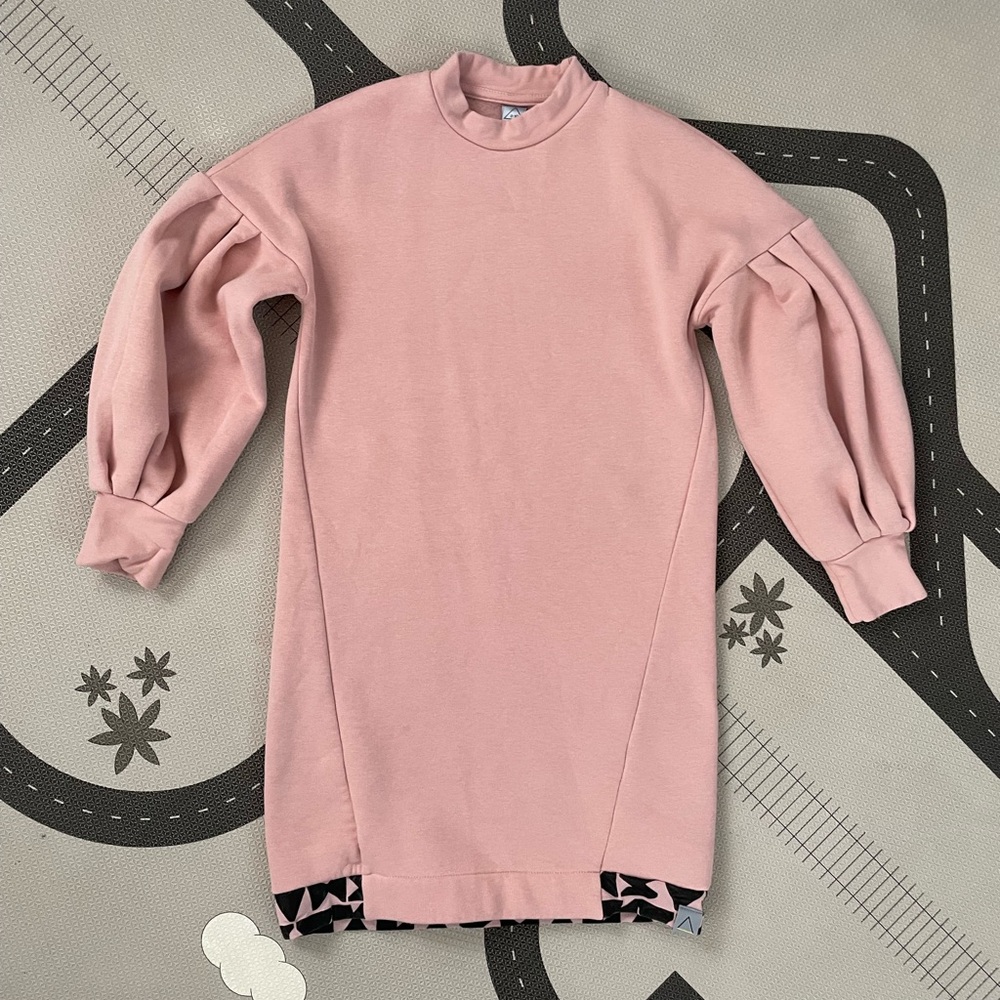 Girls Light Pink Long Sleeve Sweatshirt Dress size 9-10 / Nasha Kids Dress EUC